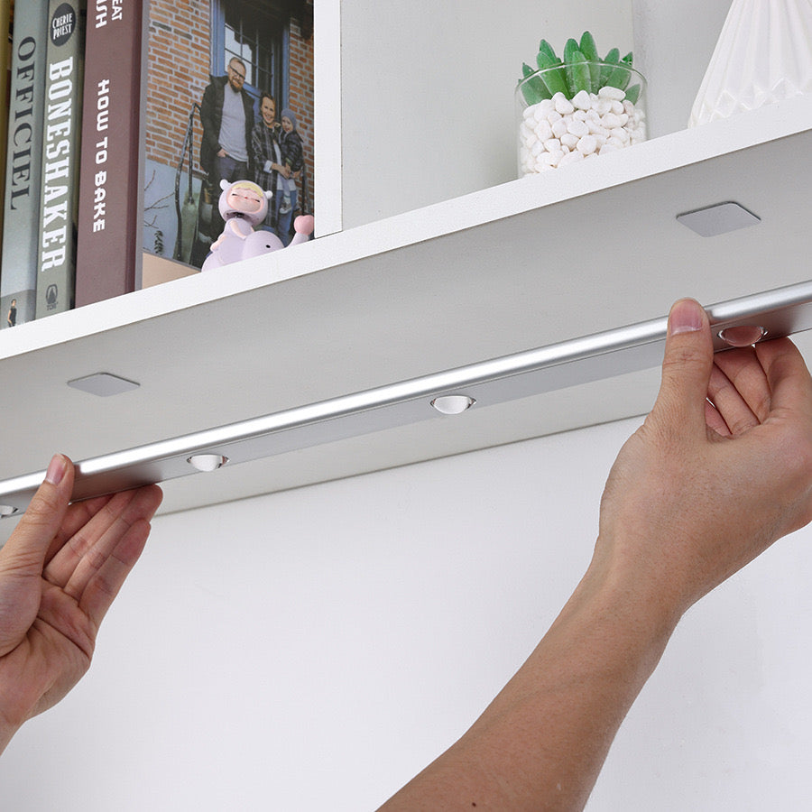 Smart Auto Censor Light Cabinets Wardrobe Kitchen Walls Stairs Doors Decorative Light Chargeable Premium 20 Days Pro Power Easy Installation Magnetic Wire Free