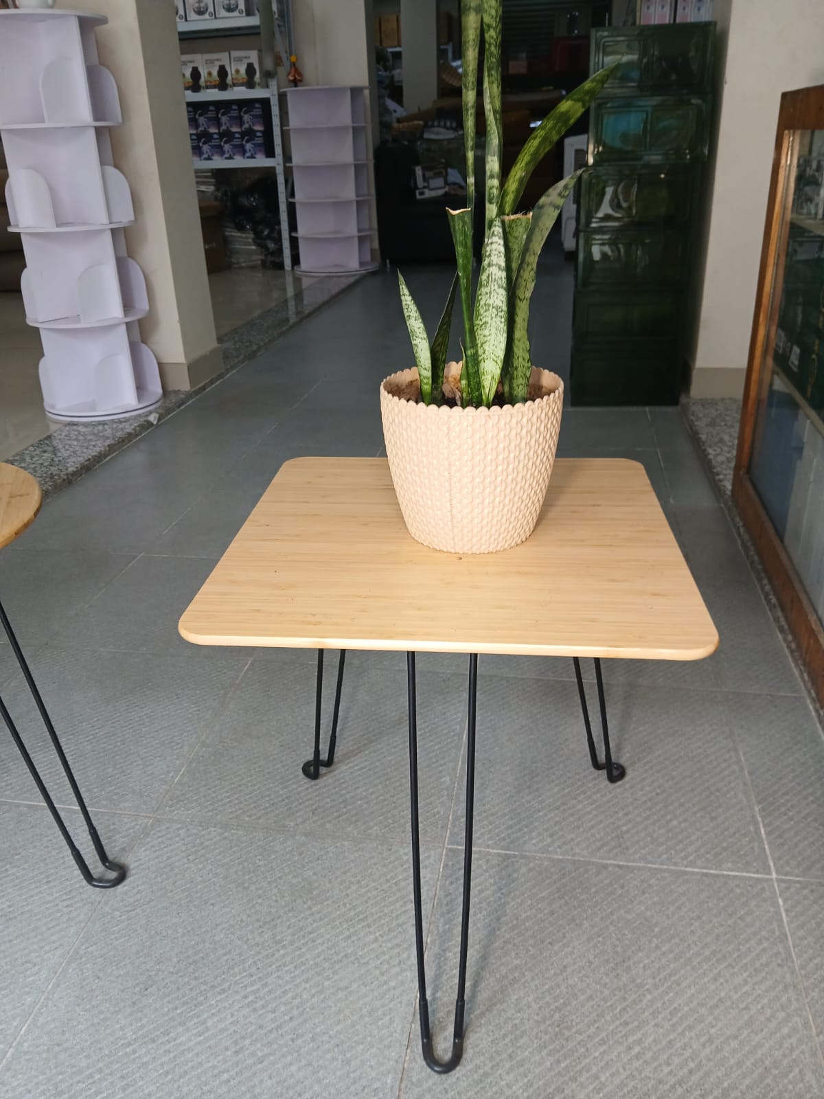 Space Saving Round And Square Shape Wooden Bamboo Foldable Portable 3 Stand Tea Table